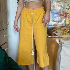 Cropped Wide Leg Pants